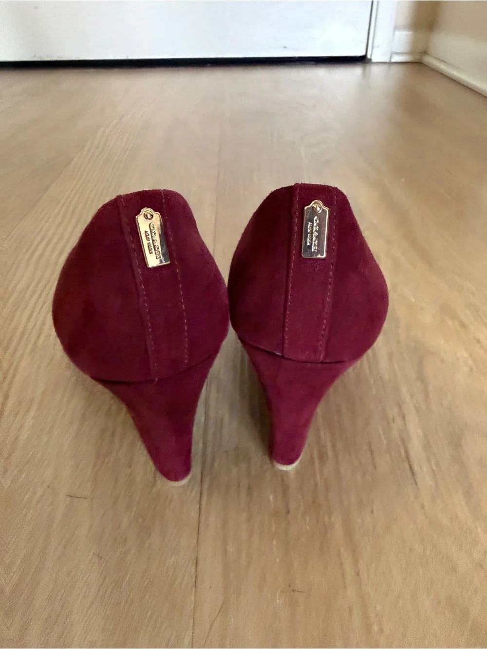 Coach Burgundy Suede Wedge Pumps 6.5 B Women’s Heels Leather Classic Designer